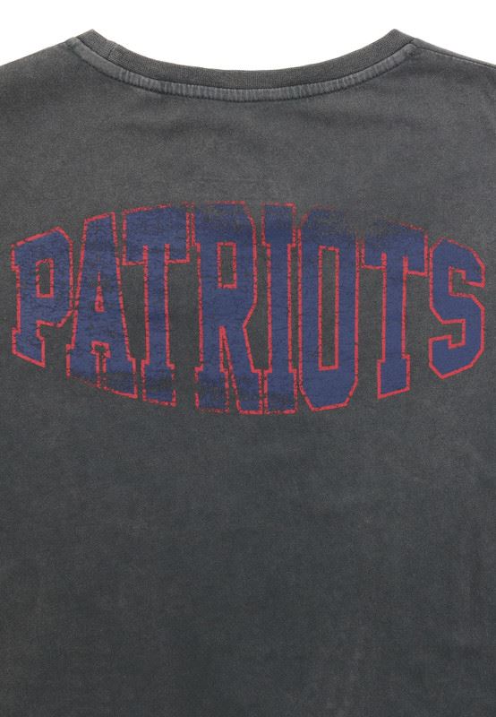 Recovered Men NFL T-shirt New England Patriots Cotton Short Sleeve Crew Neck Tee Black